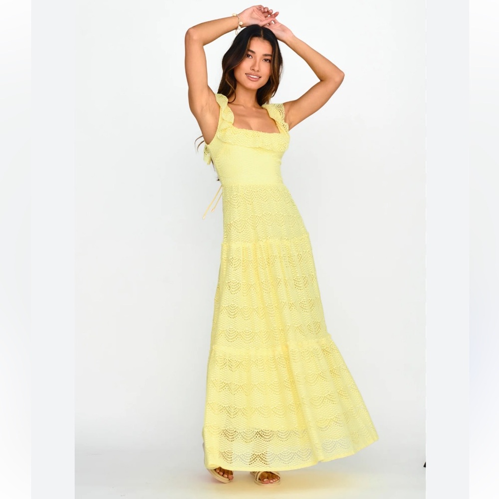 Selfie Leslie Portofino Sunset Ruffle Lace Maxi Dress Lemon in Small